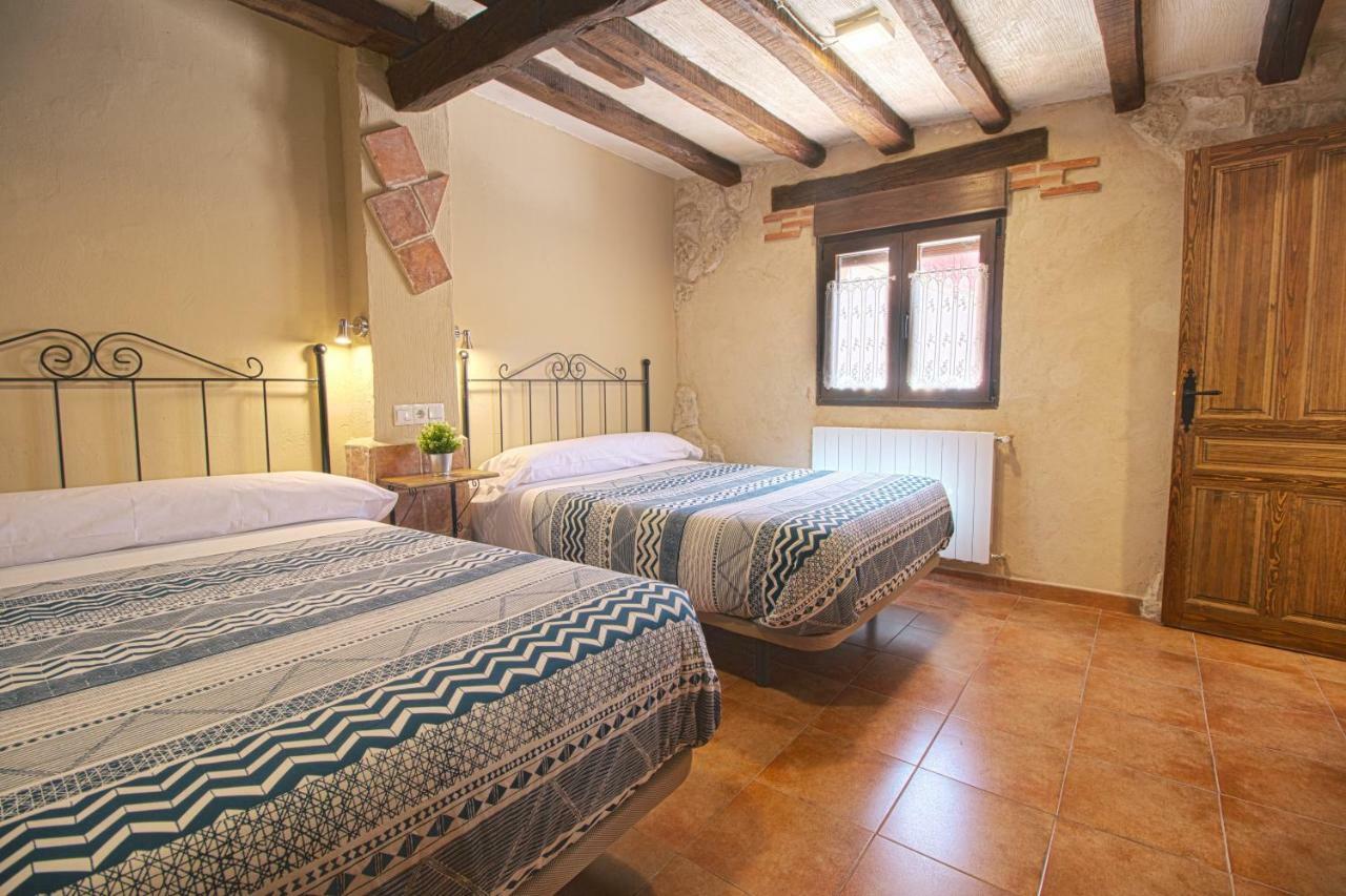 Casas La Muralla De Bodegas Marcos Peñafiel Exteriér fotografie