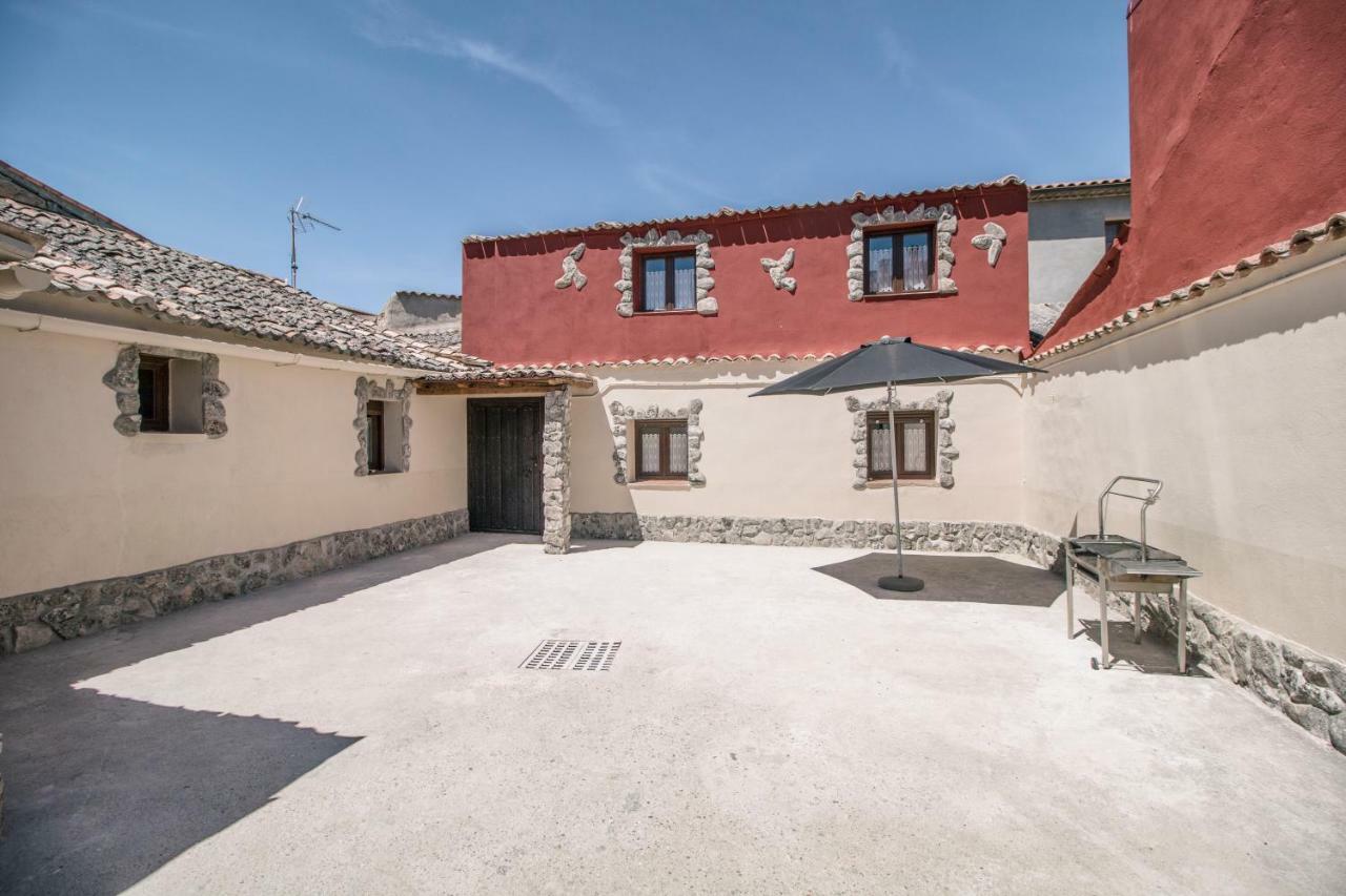 Casas La Muralla De Bodegas Marcos Peñafiel Exteriér fotografie